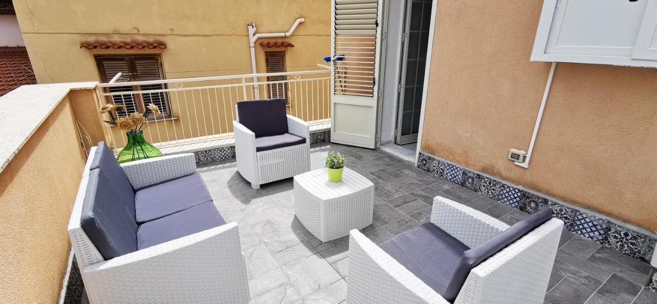 Casa Valentina A 100 M Dal Mare Apartment Santa Flavia Exterior photo